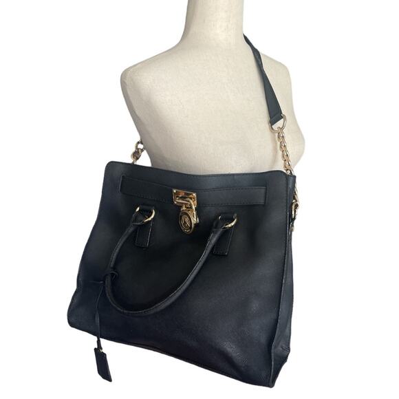 Michael Kors Black Saffiano Tote Bag with Lock and Key - Picture 1 of 9